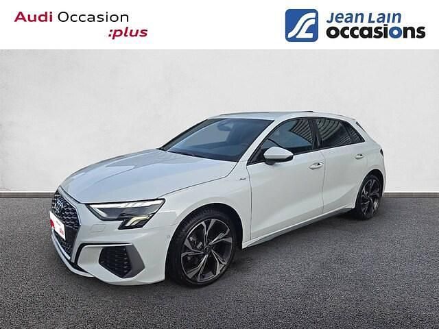 Blanc glacier métallisé Utilisé 2023 Audi A3 S-Line | 29 490 € (Prix juste) - Image 1/4
