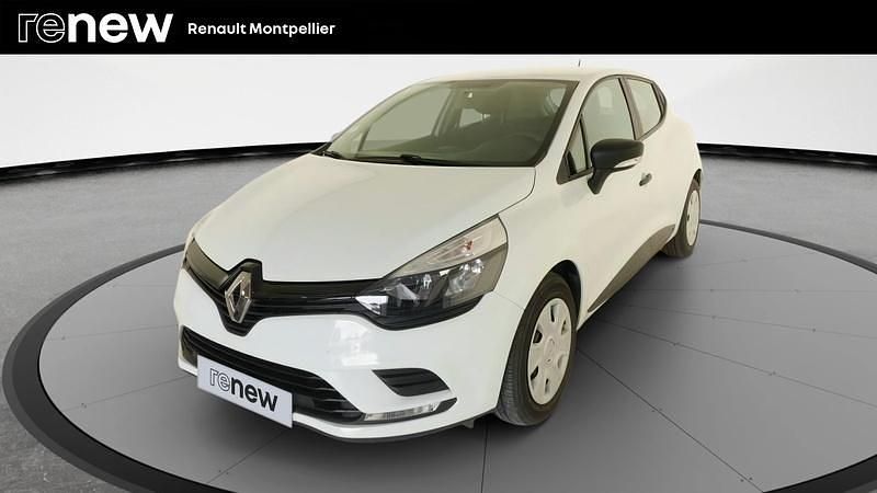 Blanc Utilisé 2018 Renault Clio Van | 8 999 € - Image 1/4
