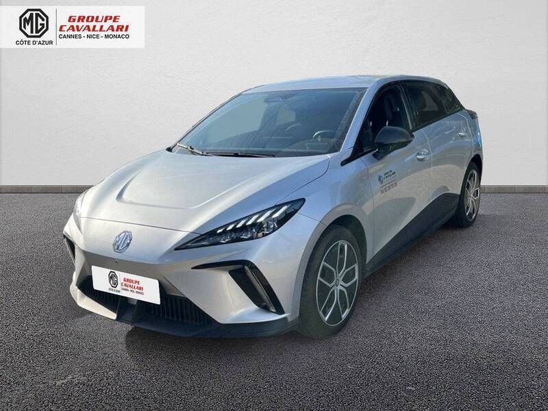 Argente Utilisé 2024 MG MG4 EV Citadine | 29 000 € (Prix juste) - Image 1/3