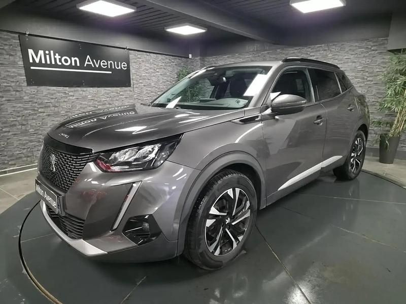 Gris Occasion 2021 Peugeot 2008 Allure SUV | 13 490 € (Super prix) - Image 1/4