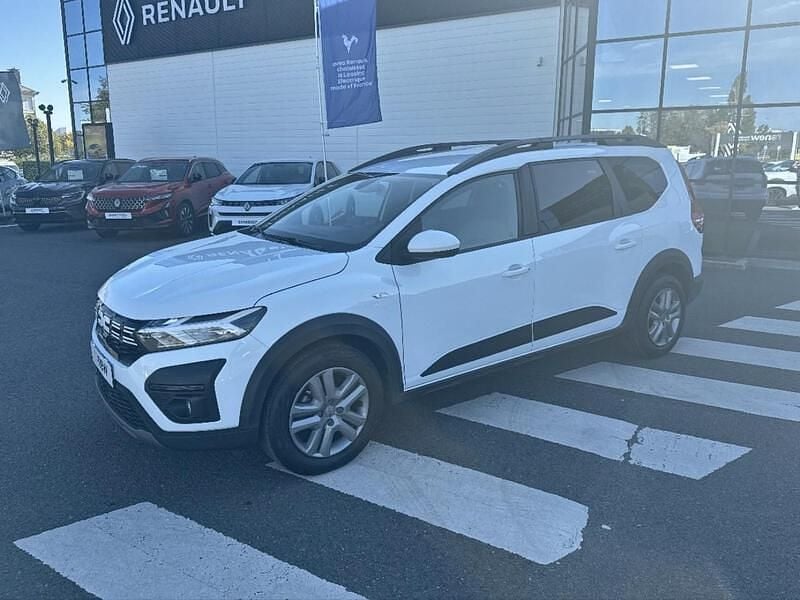 Blanc Utilisé 2023 Dacia Jogger Expression Break | 16 990 € (Bon prix) - Image 1/4