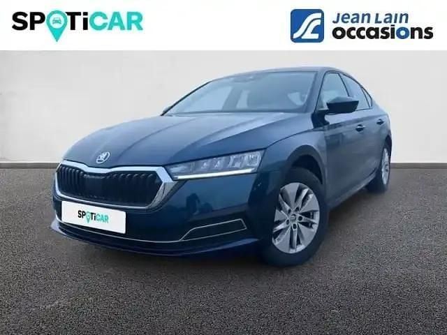 Occasion Skoda Octavia 150 ch (110 kW) 2024 Bleu lave Berline
