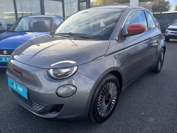 Gris Utilisé 2022 Fiat 500e Red Citadine | 13 890 € (Prix juste) - Image 1/4