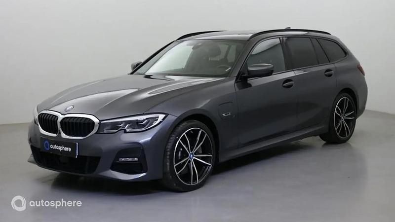 Utilisé 2022 BMW 330e M Sport Break | 40 999 € (Prix juste) - Image 1/4