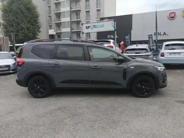 Occasion Dacia Jogger Extreme 2023 Gris urbain Monospace