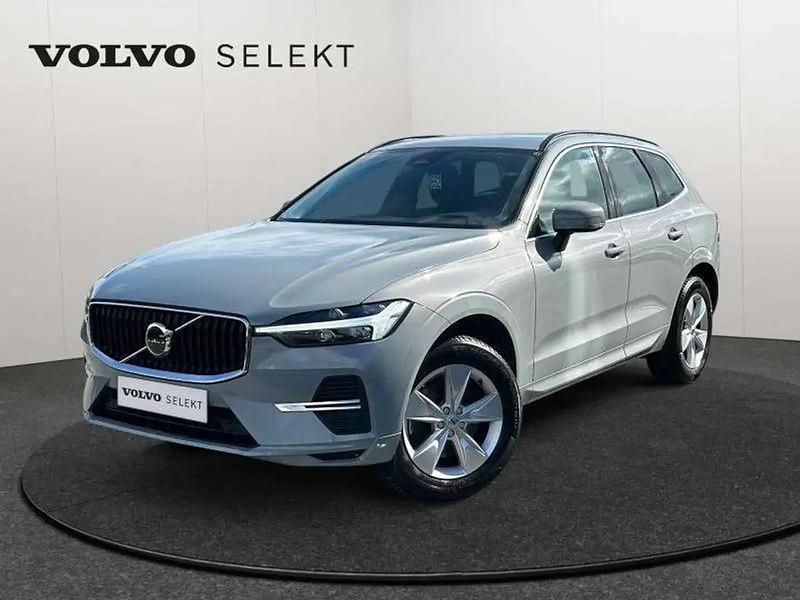 Gris Utilisé 2023 Volvo XC60 Core SUV | 38 964 € (Prix juste) - Image 1/4