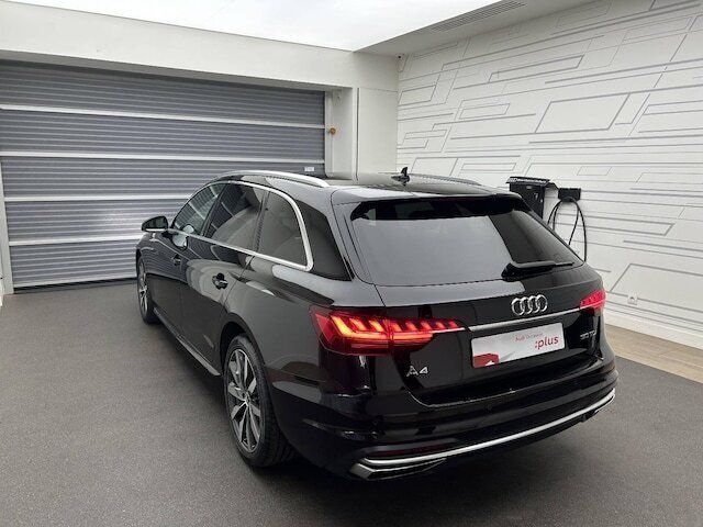 Noir brillant Utilisé 2021 Audi A4 Ambition Break | 29 890 € (Prix juste) - Image 1/3