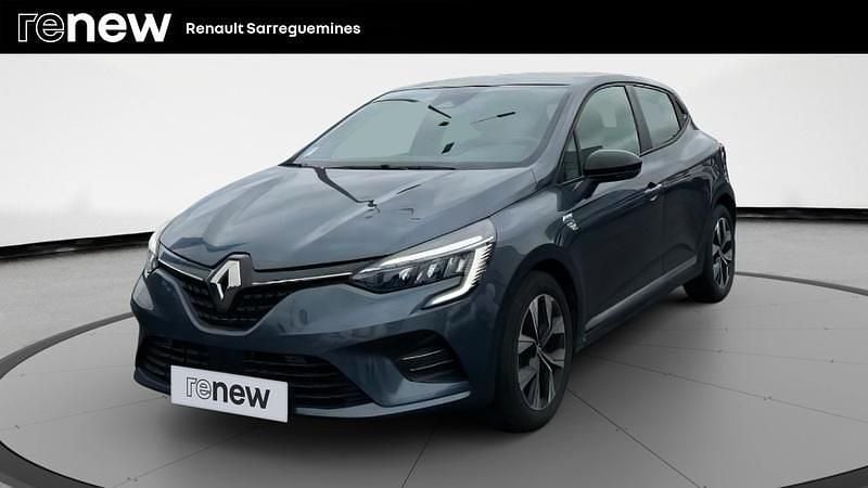 Gris Utilisé 2022 Renault Clio V LIMITED Citadine | 13 499 € (Prix juste) - Image 1/4