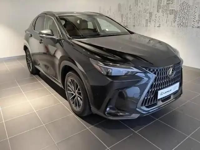 Noir Occasion 2023 Lexus NX450h+ SUV | 47 880 € (Prix juste) - Image 1/4