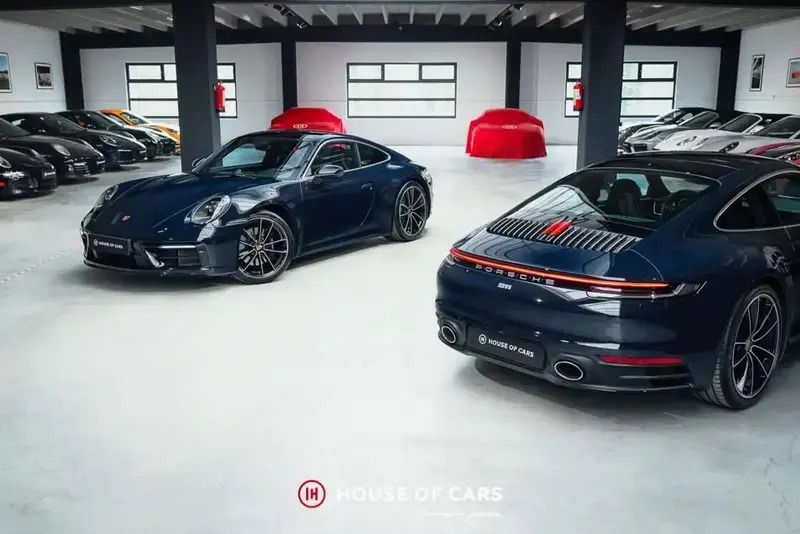 Bleu Utilisé 2020 Porsche 911 Carrera 4S Coupé | 187 900 € - Image 1/4