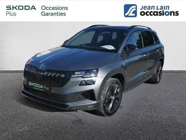 Gris graphite Occasion 2025 Skoda Karoq SUV | 34 990 € (Prix juste) - Image 1/4