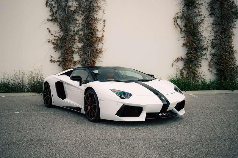 Occasion Lamborghini Aventador 700 ch (514 kW) 2014 Blanc Cabriolet