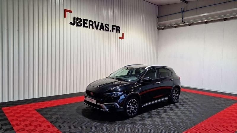 Occasion Fiat Tipo Cross 131 ch (96 kW) 2022 Noir Berline