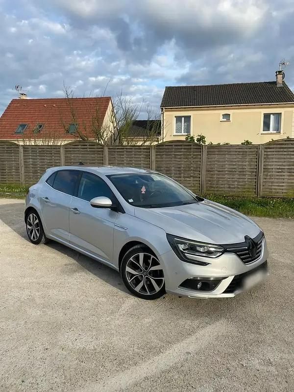Utilisé 2016 Renault Mégane IV Intens Berline | 9 990 € (Prix cher) - Image 1/4