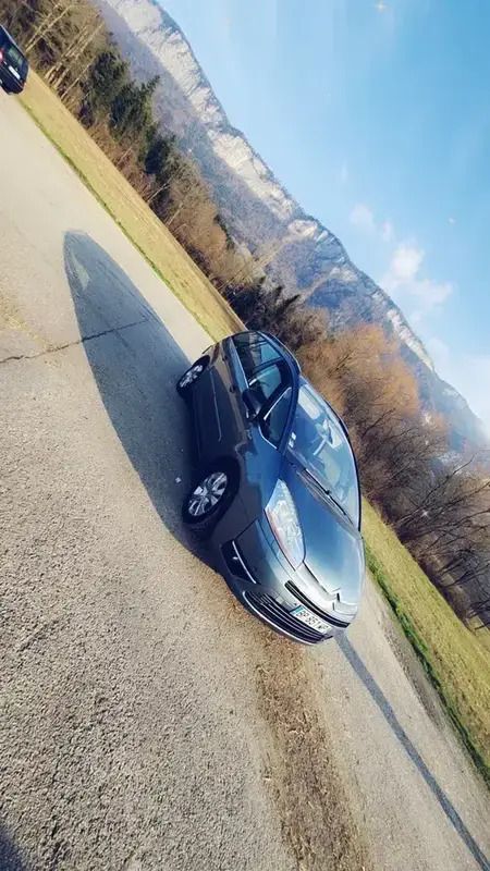 Utilisé 2008 Citroën Grand C4 Picasso Exclusive Monospace | 3 000 € - Image 1/4