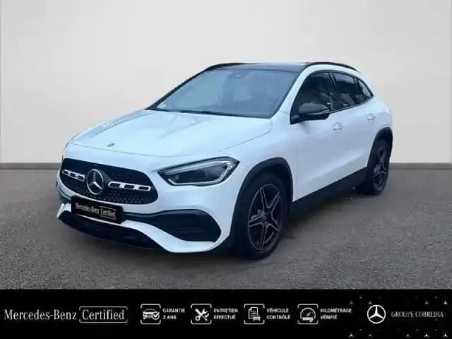Blanc polaire Occasion 2022 Mercedes GLA200 AMG line SUV | 38 890 € (Prix assez cher) - Image 1/4