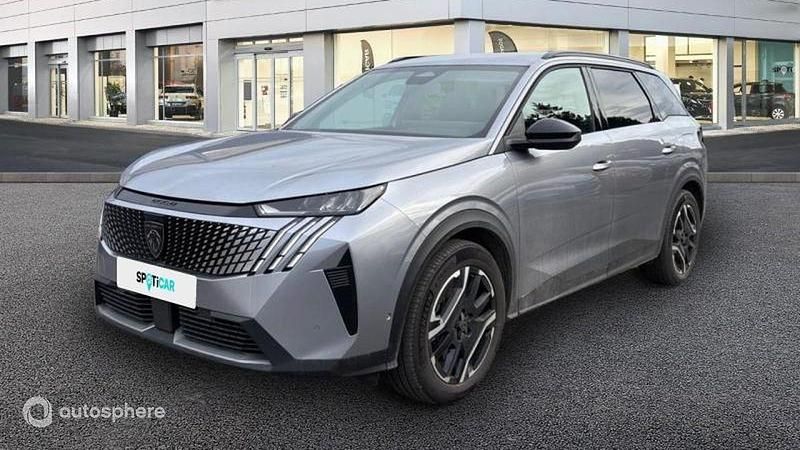 Gris Utilisé 2025 Peugeot 5008 GT Monospace | 41 990 € - Image 1/4