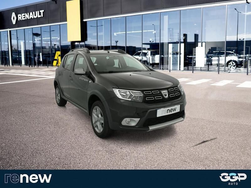 Occasion Dacia Sandero Stepway 2019 Noir Citadine