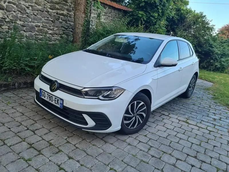 Blanc Utilisé 2023 VW Polo Life Berline | 18 500 € (Prix juste) - Image 1/4