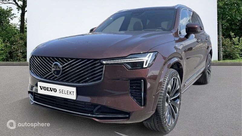 Rouge Utilisé 2025 Volvo XC90 Ultra SUV | 103 900 € - Image 1/4