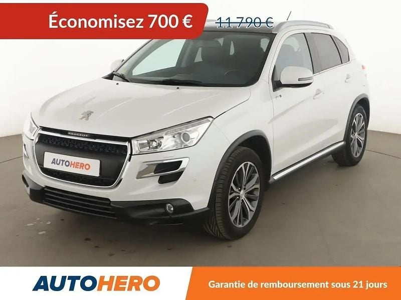 Blanc Utilisé 2015 Peugeot 4008 Style SUV | 11 090 € - Image 1/2
