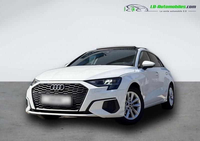 Utilisé 2023 Audi A3 Sportback Sport Berline | 32 400 € (Prix assez cher) - Image 1/4