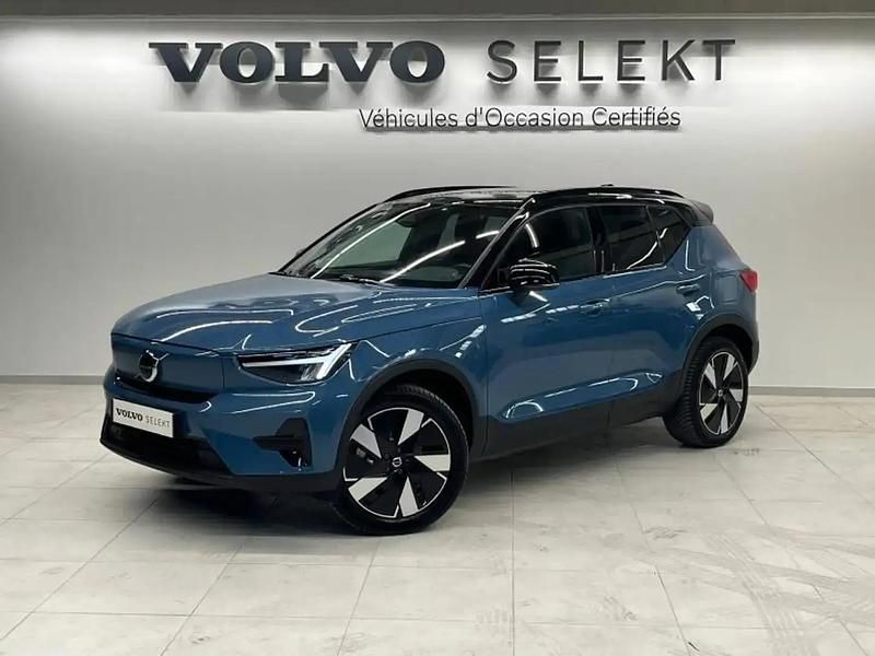 Bleu Occasion 2024 Volvo XC40 Plus SUV | 34 880 € (Prix juste) - Image 1/4