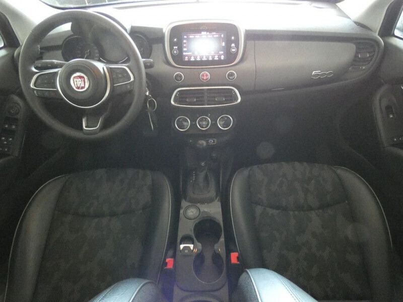 Image 3/4
