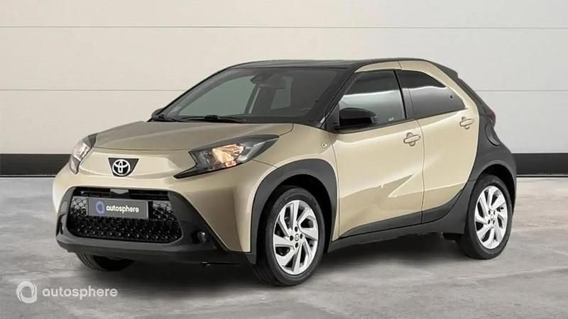 Biton Utilisé 2022 Toyota Aygo X Design SUV | 13 999 € - Image 1/4