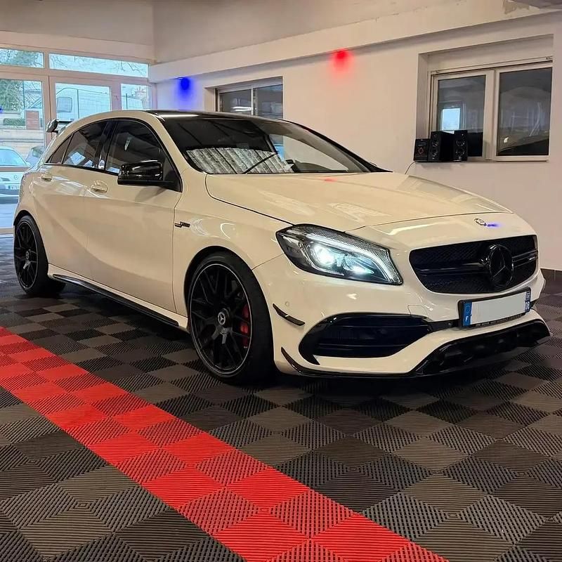 Occasion 2016 Mercedes A45 AMG AMG Berline | 27 990 € (Prix juste) - Image 1/4