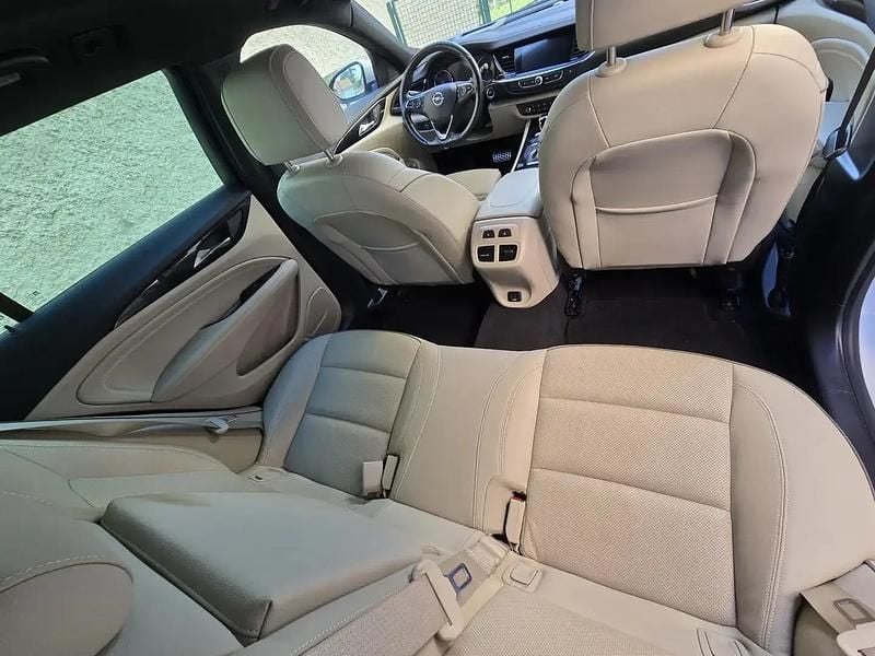 Occasion Opel Insignia 209 ch (153 kW) 2018 Blanc Break