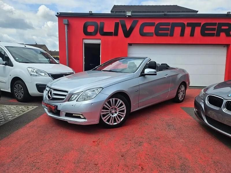 Gris Utilisé 2010 Mercedes E350 Executive Cabriolet | 17 990 € - Image 1/4
