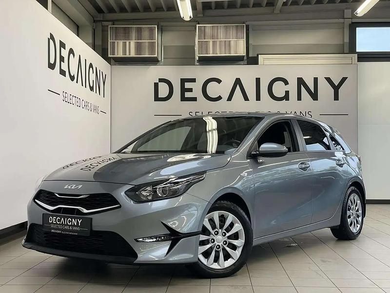 Argent Occasion 2024 Kia Ceed Citadine | 23 495 € (Bon prix) - Image 1/4