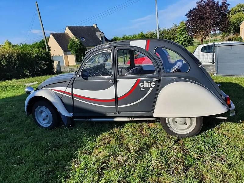 Gris Occasion 1984 Citroën 2CV Berline | 17 800 € - Image 1/4