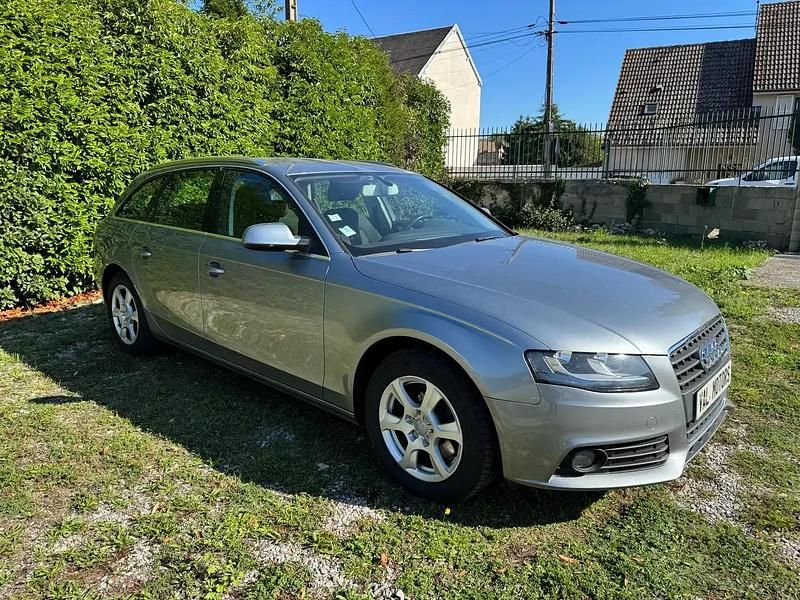 Gris Occasion 2009 Audi A4 Ambiente Break | 9 300 € (Bon prix) - Image 1/4