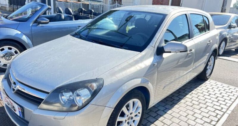 Utilisé 2005 Opel Astra Elegance Berline | 2 500 € - Image 1/4