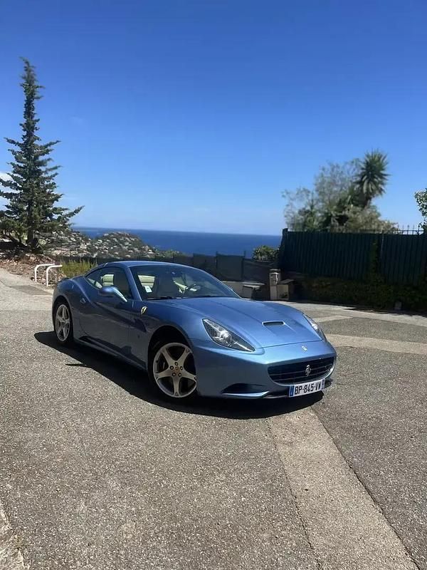 Utilisé 2009 Ferrari California Cabriolet | 90 000 € - Image 1/4