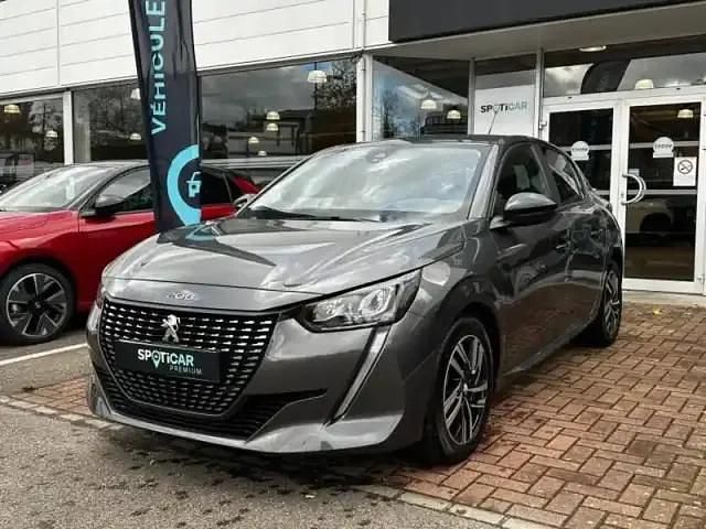 Gris platinium (m) Utilisé 2023 Peugeot 208 Style Citadine | 12 989 € (Prix juste) - Image 1/4