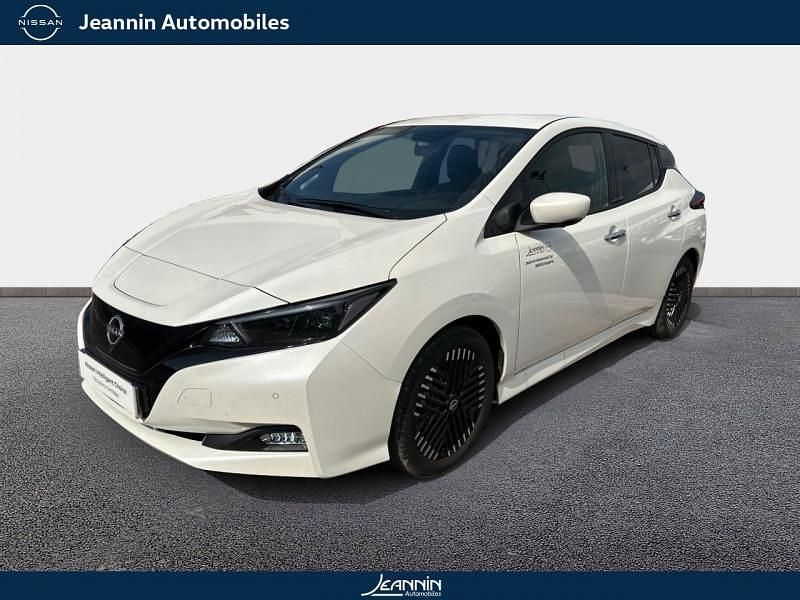 Blanc Utilisé 2024 Nissan Leaf Citadine | 23 900 € - Image 1/4