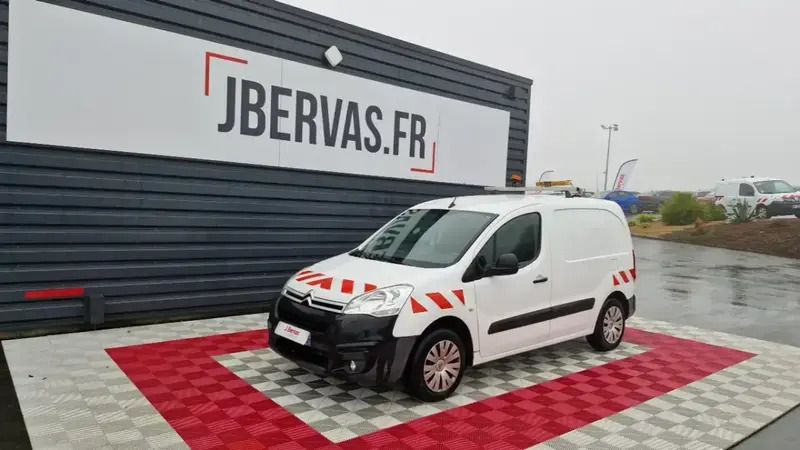 Blanc Utilisé 2018 Citroën Berlingo Business Class Monospace | 10 990 € (Super prix) - Image 1/4