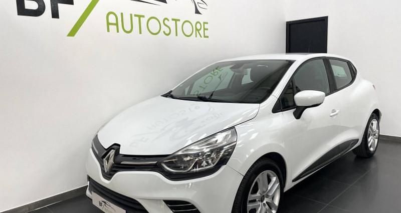 Utilisé 2016 Renault Clio IV Business Citadine | 8 990 € (Prix juste) - Image 1/4