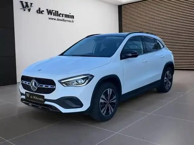 Blanc Utilisé 2020 Mercedes GLA200 SUV | 34 900 € - Image 1/4