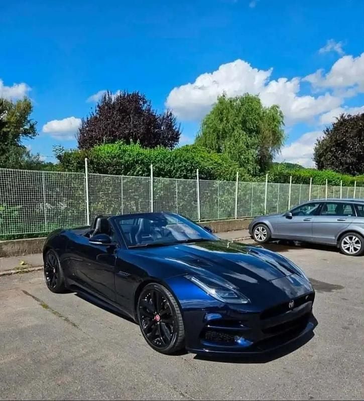 Bleu Occasion 2019 Jaguar F-Type R Cabriolet | 74 900 € - Image 1/4