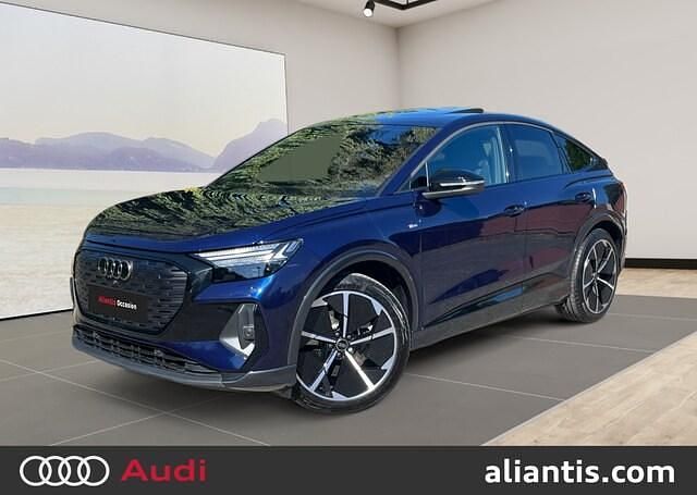 Bleu navarre métallisé Occasion 2024 Audi Q4 Sportback e-tron Design SUV | 49 990 € (Prix assez cher) - Image 1/4
