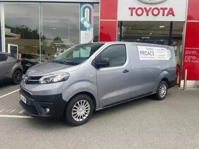Gris platinium métallisé Occasion 2023 Toyota Proace Business Edition Monospace | 32 780 € (Prix assez cher) - Image 1/4