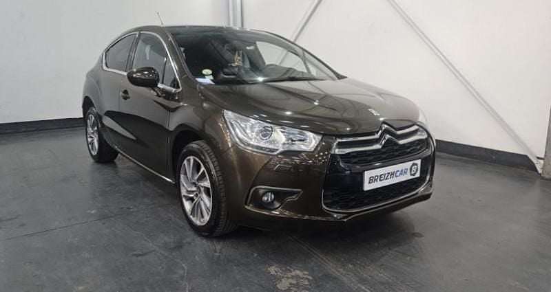 Utilisé 2014 Citroën DS4 Citadine | 11 490 € - Image 1/4