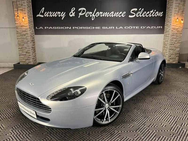 Gris Utilisé 2010 Aston Martin V8 Vantage Coupé | 67 990 € (Prix juste) - Image 1/4