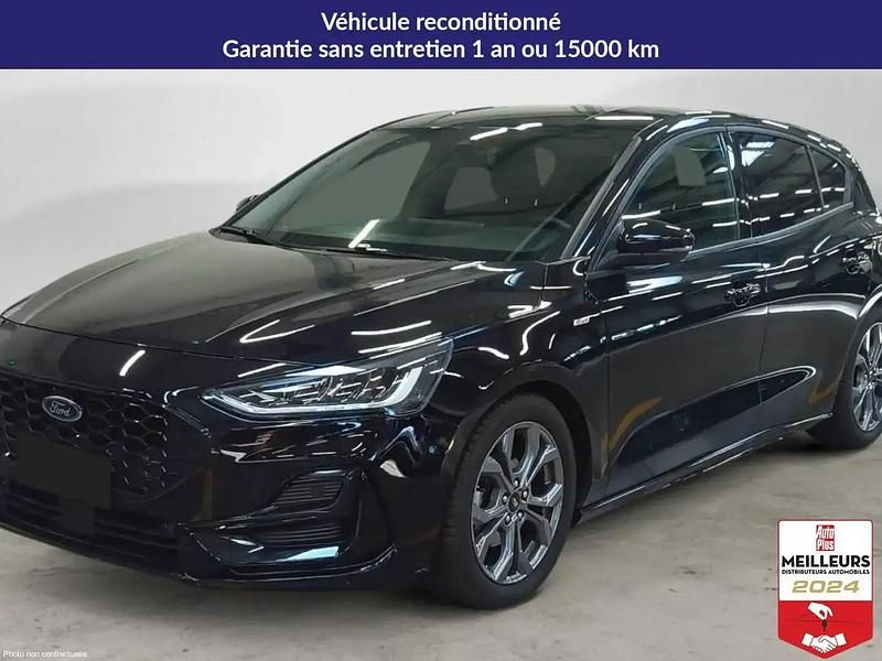 Noir Utilisé 2024 Ford Focus ST-Line Berline | 23 150 € (Prix juste) - Image 1/4