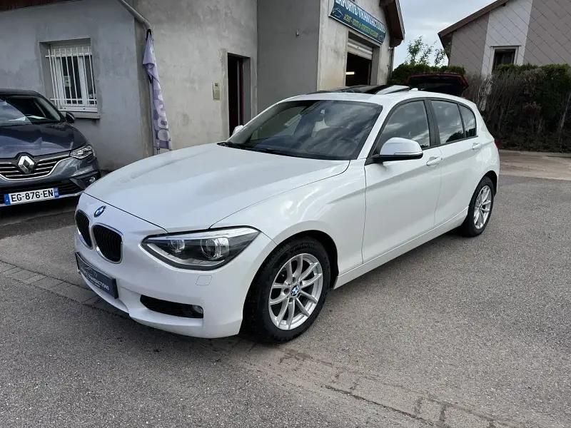 Blanc Utilisé 2012 BMW 116 Citadine | 7 990 € (Bon prix) - Image 1/4
