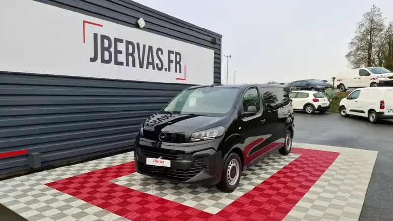 Noir Nouvelle 2024 Opel Vivaro Van | 29 990 € (Bon prix) - Image 1/4